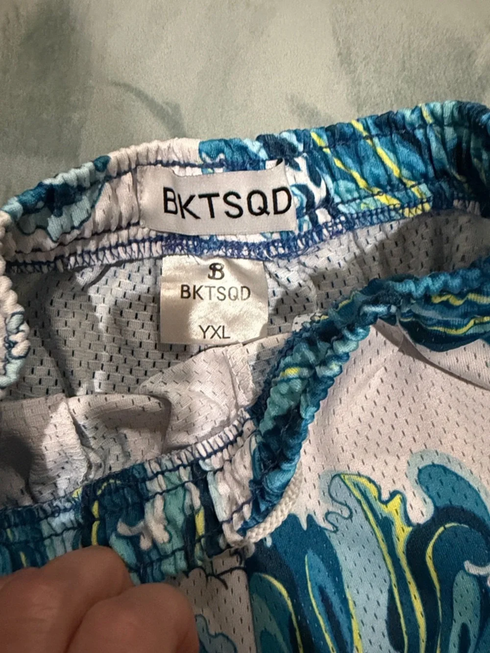 Bucketsquad Kids Wave Print Athletic Shorts - Picture 2 of 5